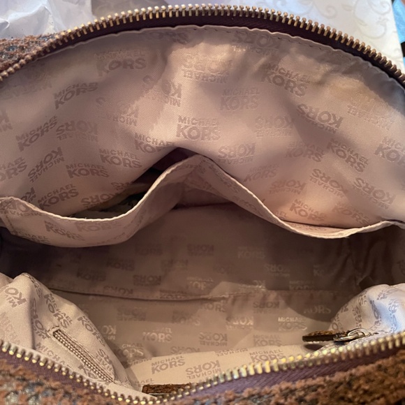 SALE...MICHAEL KORS Dark Brown Snake Skin Handbag - Picture 6 of 6